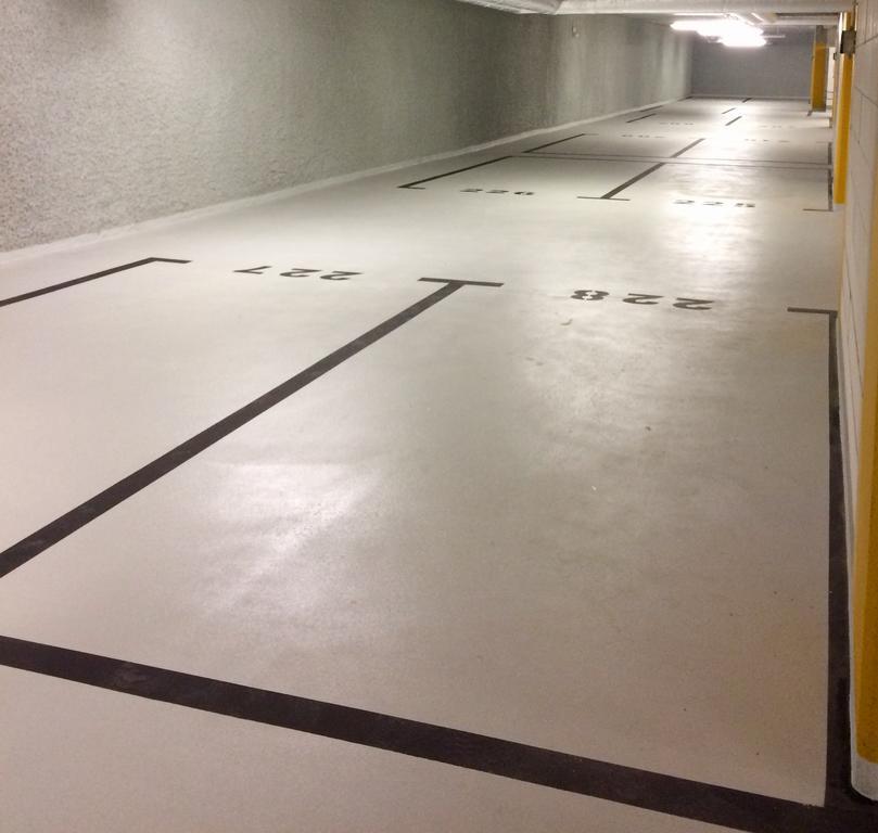 Moko Apartment Parking W Cenie Варшава Екстериор снимка